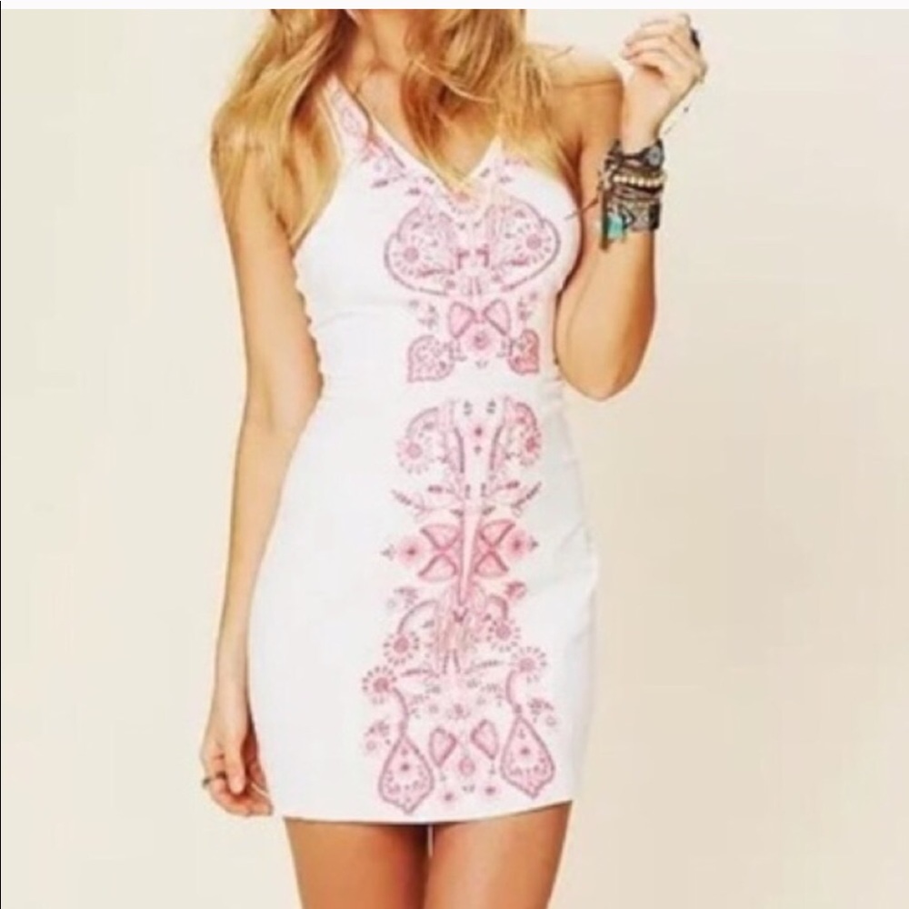 Free People Coral Gaze Embroidered Dress xs